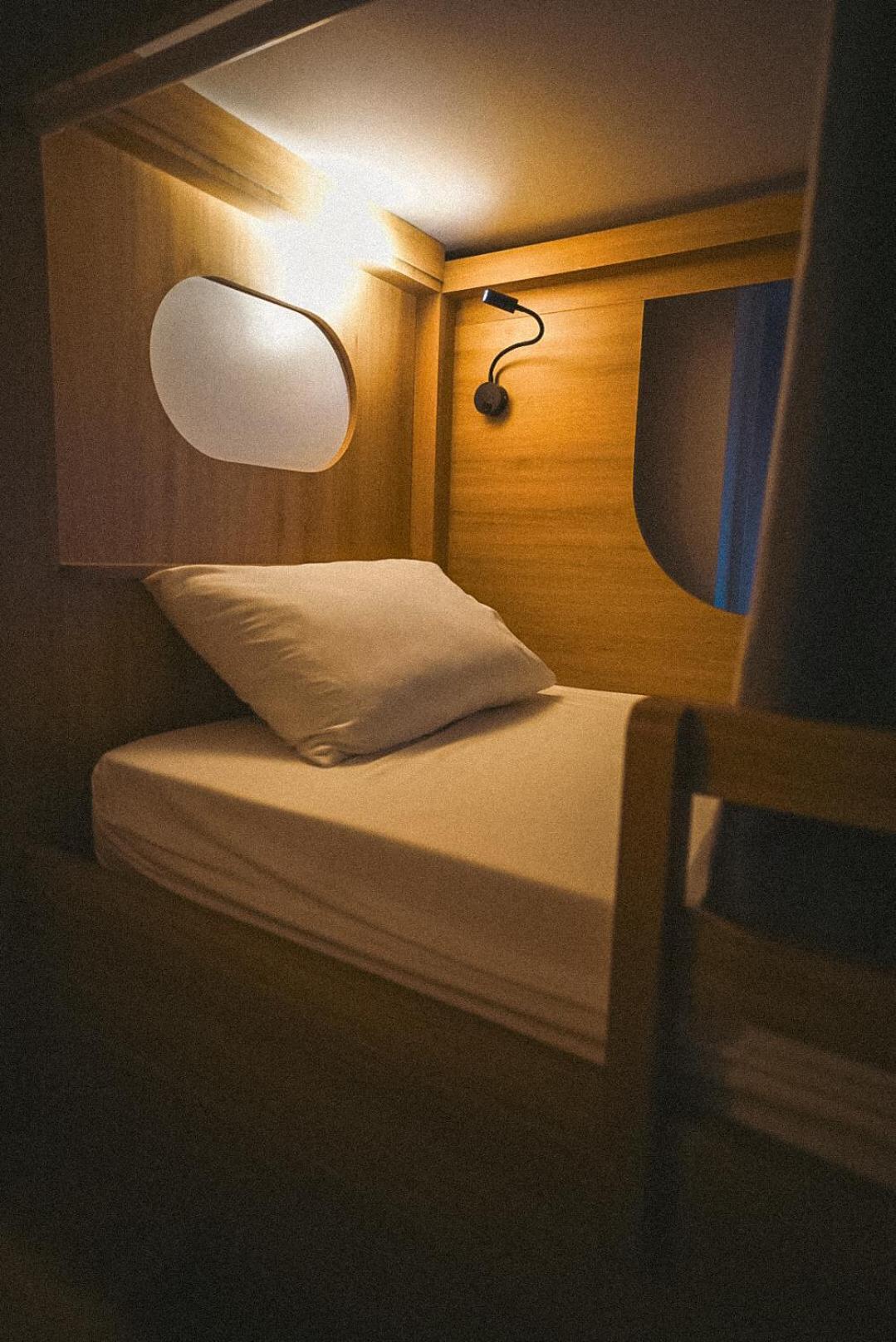 The One Hostel Hanoi Exterior photo